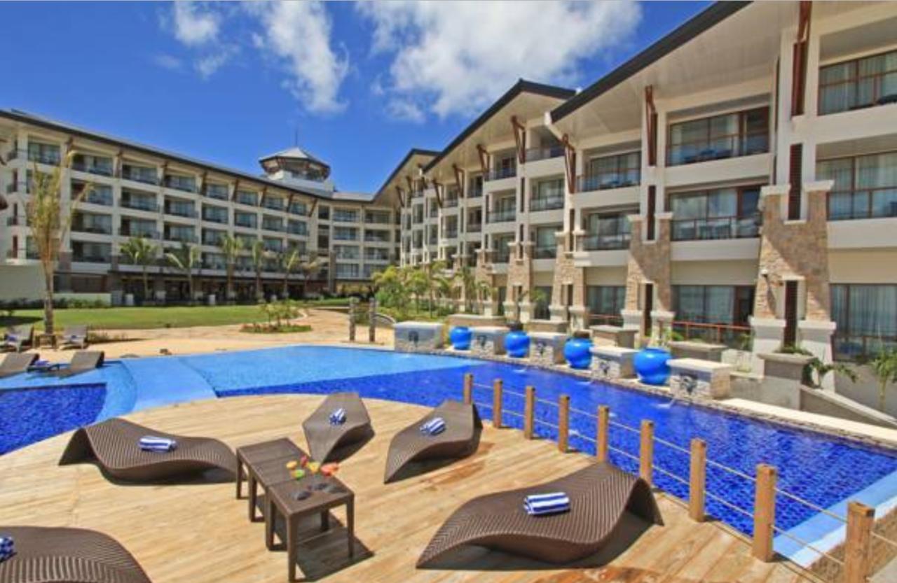 The Bellevue Resort Đảo Đảo Panglao Ngoại thất bức ảnh The pool at the hotel