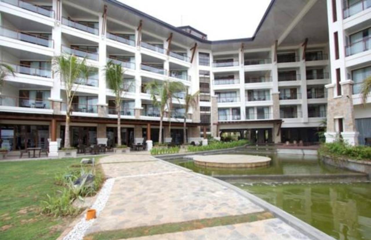 The Bellevue Resort Đảo Đảo Panglao Ngoại thất bức ảnh The hotel's main building