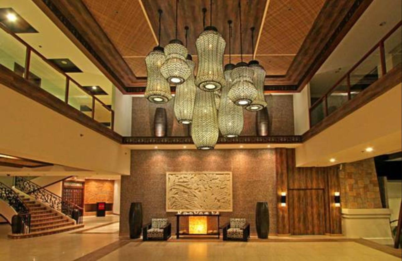The Bellevue Resort Đảo Đảo Panglao Ngoại thất bức ảnh The lobby of the hotel