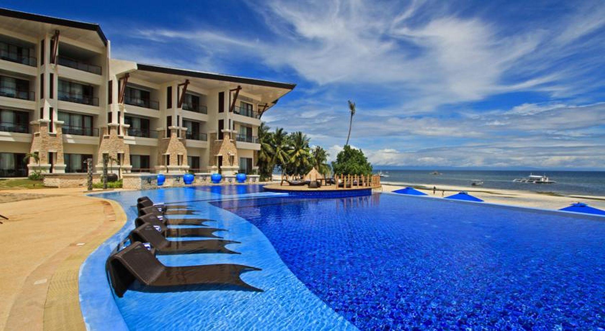 The Bellevue Resort Đảo Đảo Panglao Ngoại thất bức ảnh Infinity pool at the Shangri-La Hotel, Mactan Resort