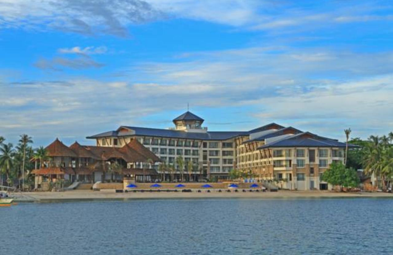 The Bellevue Resort Đảo Đảo Panglao Ngoại thất bức ảnh The hotel's main building
